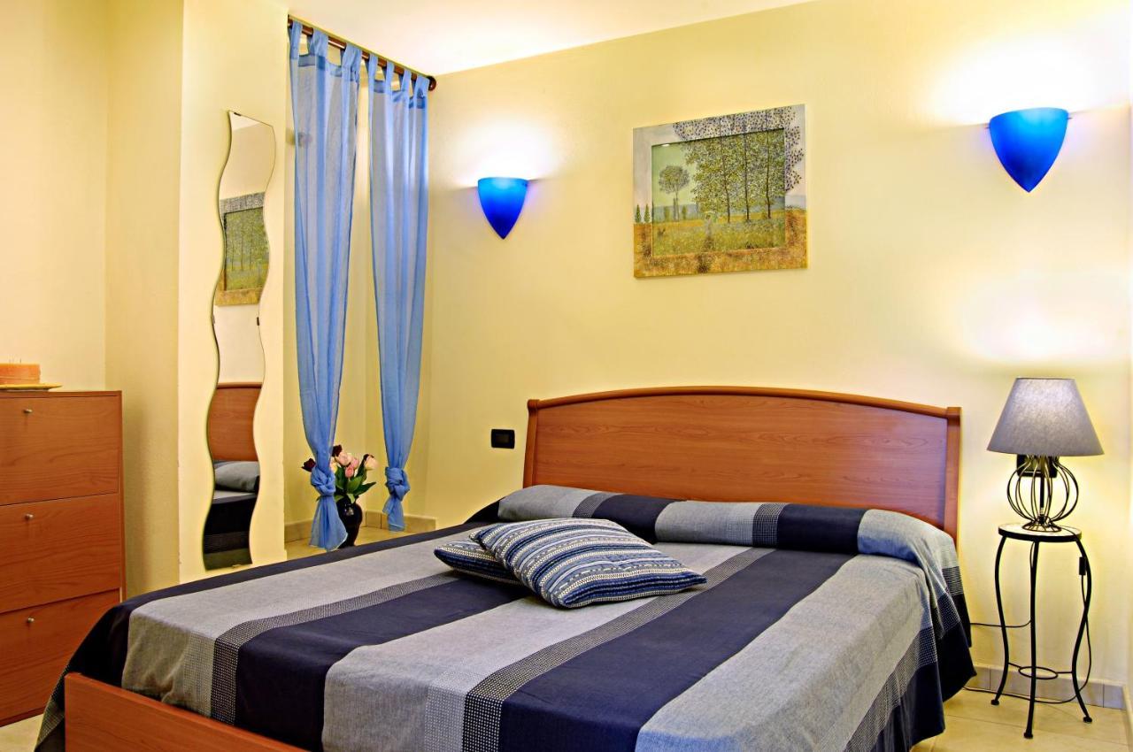 Residenza Costarossa Apartman Imperia Kültér fotó